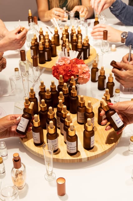 Paris 4 : Fragrance Creation Workshops - Vegan Perfumes - Exploring the Scent Palette