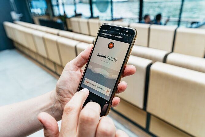 Paris Boat Tour with Audio Guide - Key Points