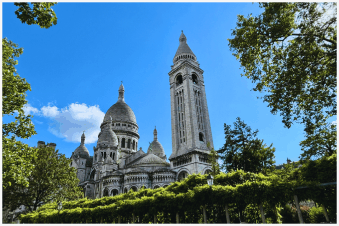 Paris: Bohemian Walking Food Tour With Gourmet Tastings - Frequently Asked Questions