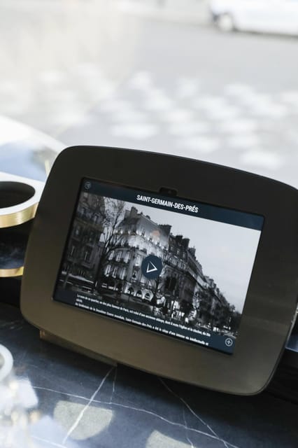 Paris: Bus Tour of St Germain With Lunch & Champagne Glass - Dining Experience