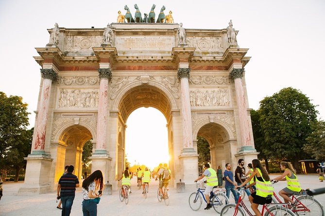 Paris by Night City of Lights Sightseeing Guided Bike Tour - Customer Reviews and Testimonials
