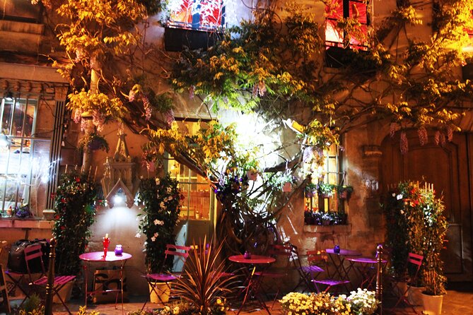 Paris by Night Walking Tour: Ghosts, Mysteries and Legends - Guest Reviews