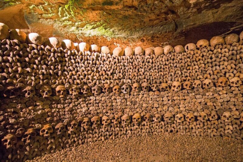 Paris: Catacombs Entry & Seine River Cruise With Audio Guide - Catacombs Experience