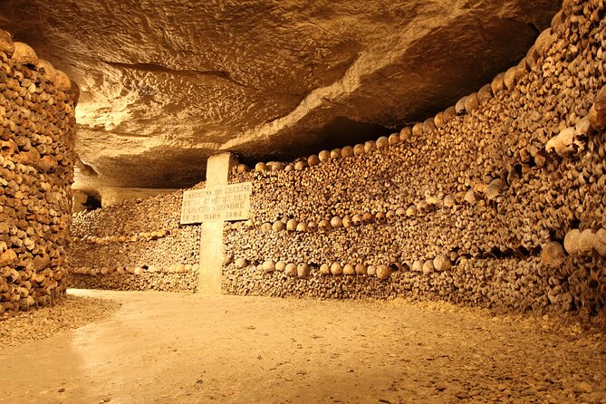 Paris Catacombs Skip the Line Audio-Guided Tour and Cruise Ticket - Customer Reviews Breakdown