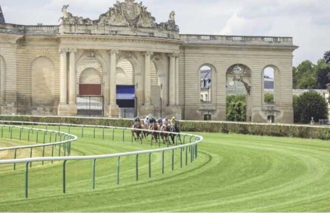 Paris: Chantilly Castle Private Transfer for 3 People - Frequently Asked Questions
