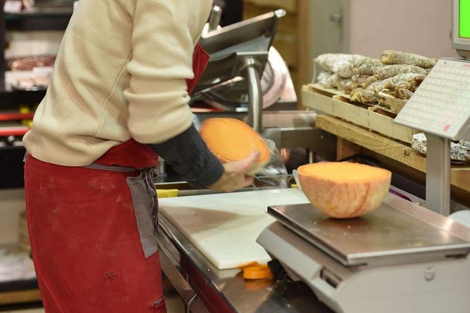 Paris Cheesemaking Workshop Including Wine and Cheese Tasting With an Expert - Cancellation Policy
