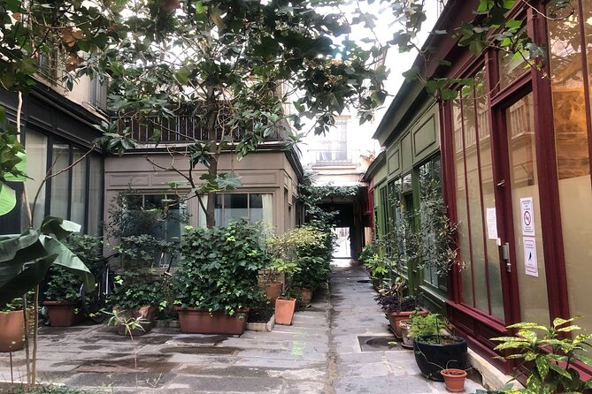 Paris Chocolate & Pastry Tasting Guided Tour - Meeting and Booking Information