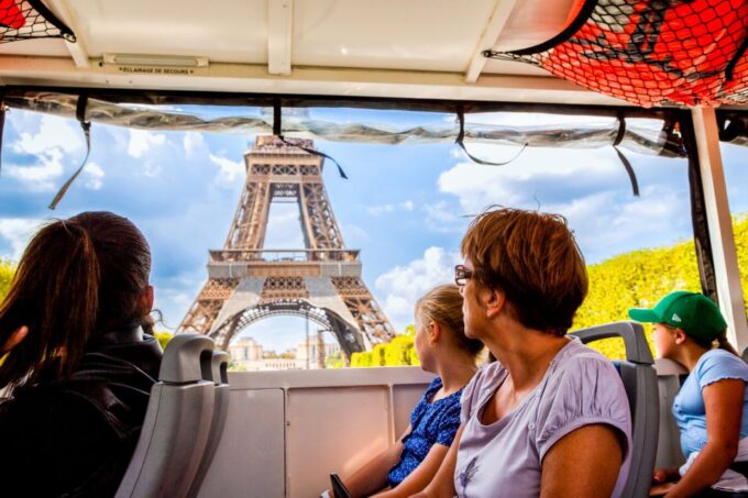 Paris: City and River Seine Tour on an Amphibious Bus - Unique Amphibious Experience
