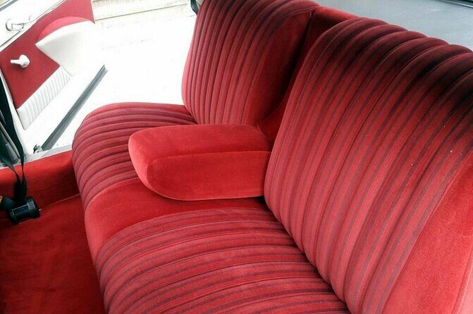 Paris City Tour 2h00 Citroën DS Vintage with Open Roof - Introduction: A Stylish Way to See Paris