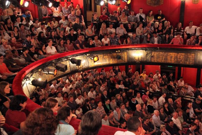 Paris: Comedy Show in English - How to Become a Parisian - Additional Features