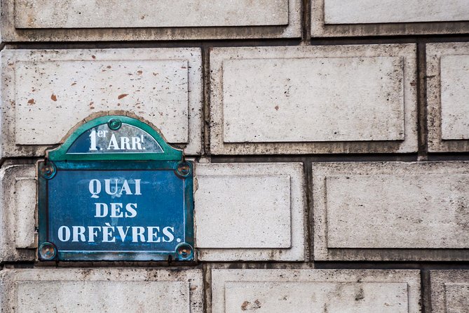 Paris Crime City - Dark Alleys and Shadows