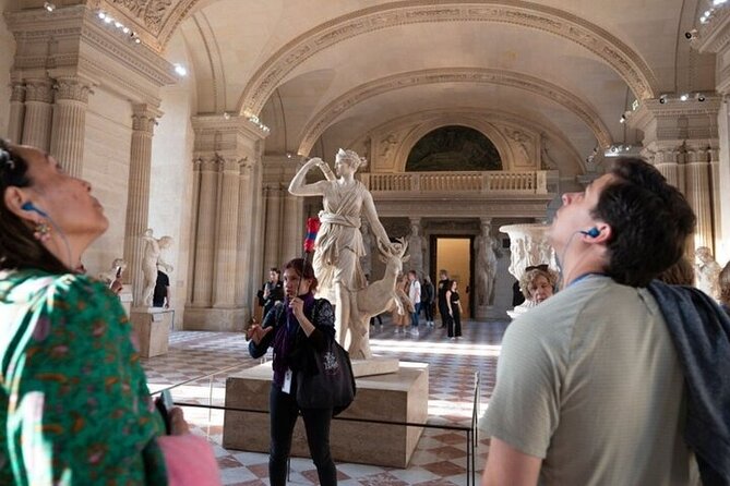 Paris Day Tour With Eiffel Tower, Louvre and Cruise Max 6 People - Meeting and Departure