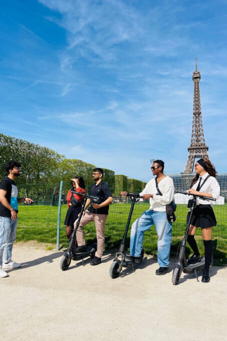 Paris E-scooter Tour - Exploring Paris by E-scooter