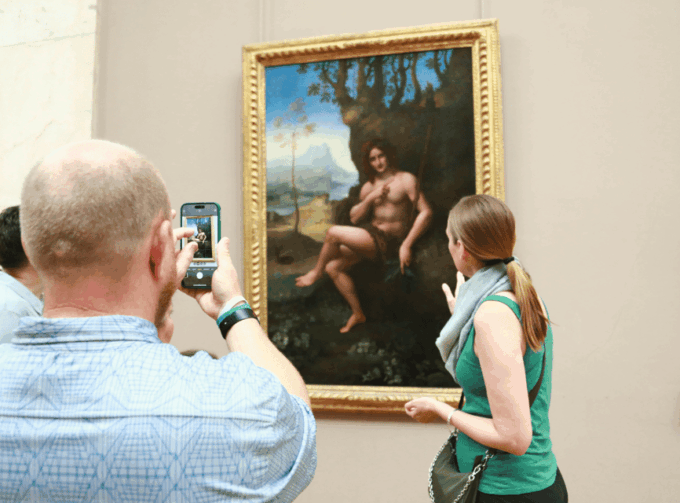 Paris: Early Morning Louvre Private Guided Tour With Pickup - Frequently Asked Questions