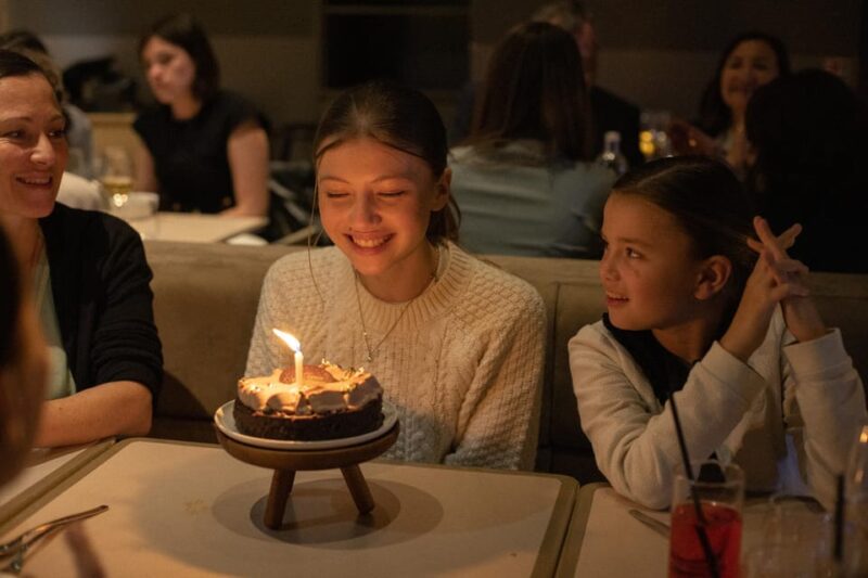 Paris: Eiffel Tower Dining, Gustave Menu at Madame Brasserie - Dining Details