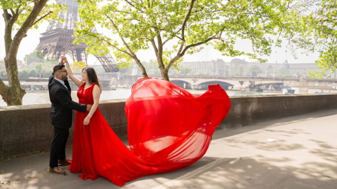 Paris: Eiffel Tower Flying-Dress Photoshoot @jonadress - Frequently Asked Questions
