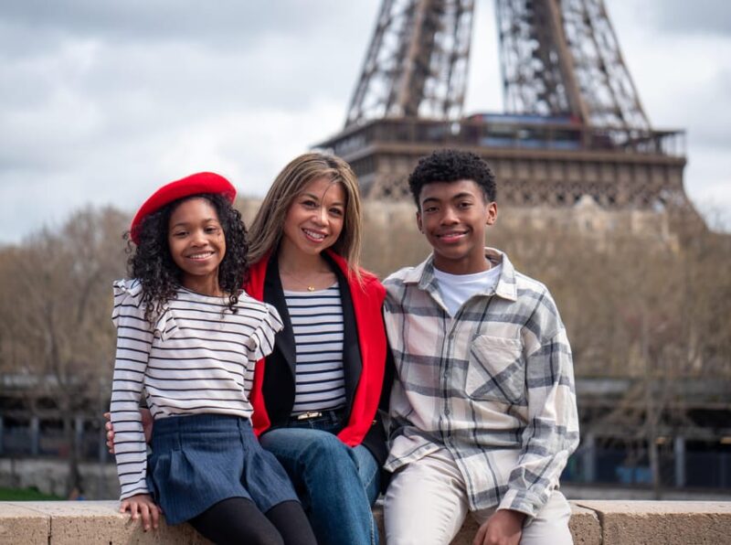 Paris: Eiffel Tower Private Photoshoot Experience - Important Information