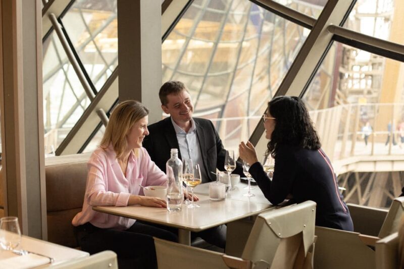 Paris: Eiffel Towers Madame Brasserie and 3-Course Lunch - Chef Thierry Marx