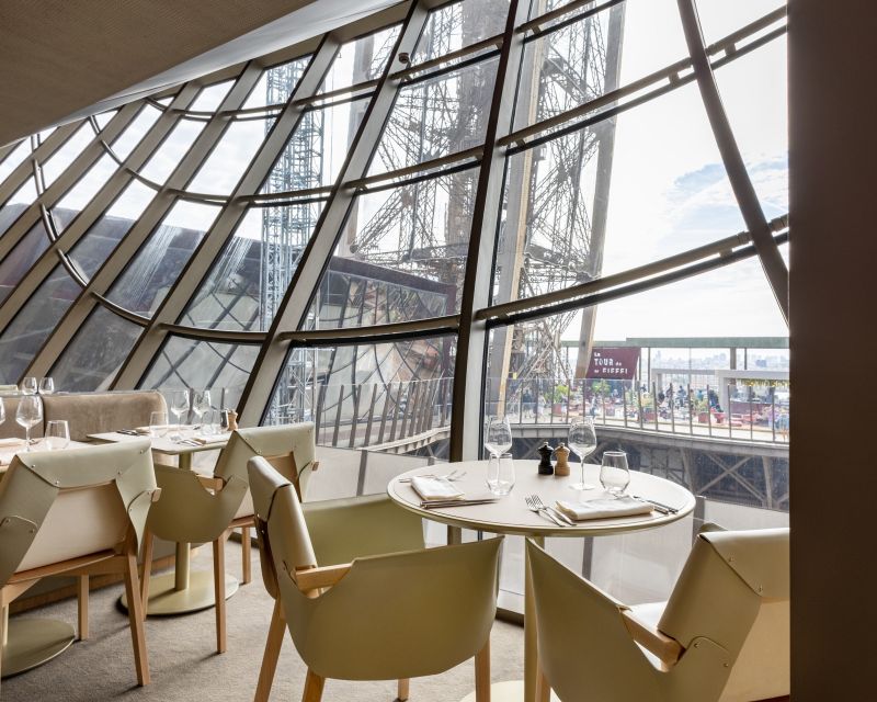 Paris: Eiffel Towers Madame Brasserie and 3-Course Lunch - Dining Atmosphere and Views
