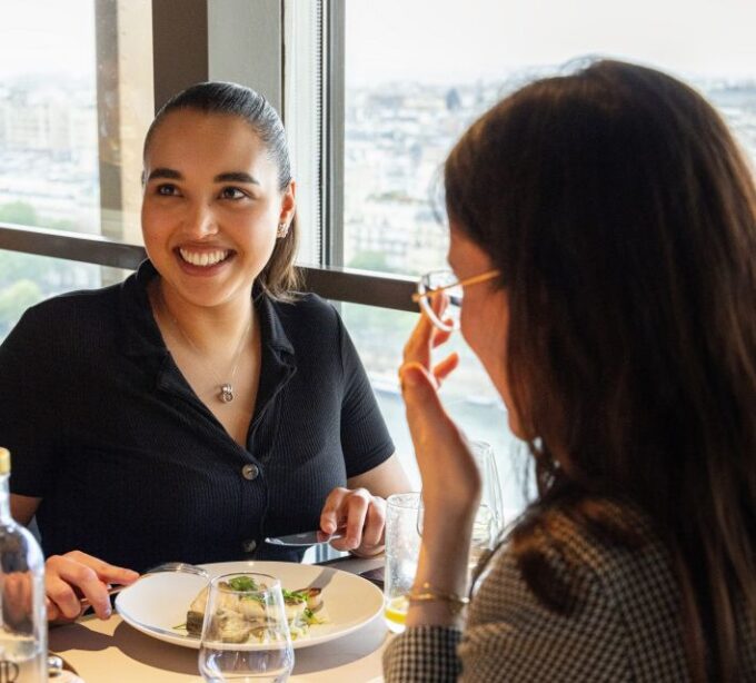 Paris: Eiffel Towers Madame Brasserie and 3-Course Lunch - Ask Away