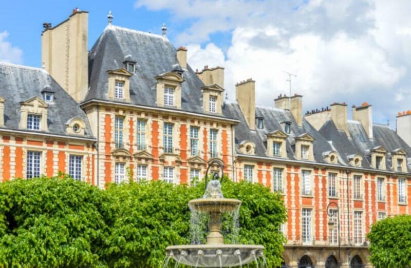 Paris: Exclusive Walking Guided Tour of the Marais - Tour Highlights