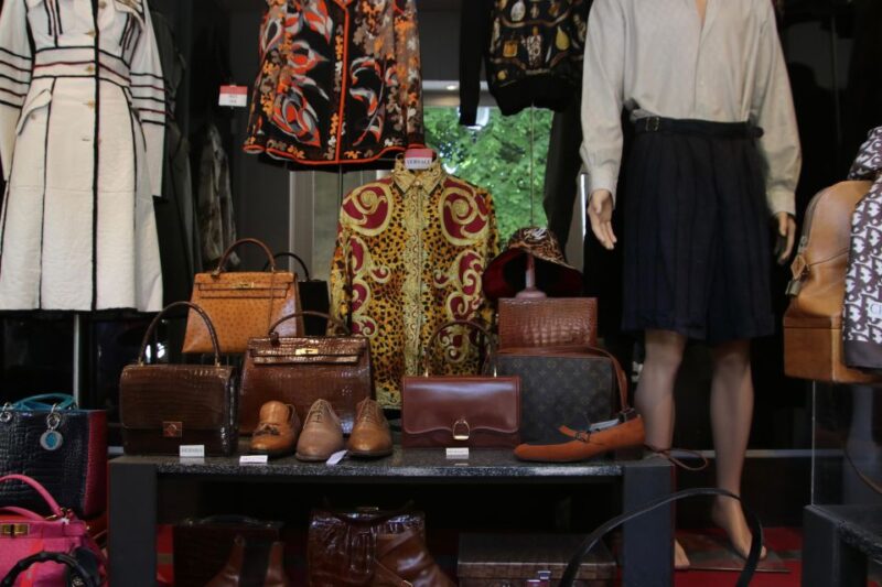 Paris: Fashion History in the Heart of Paris - Walking Tour - Key Fashion Locations