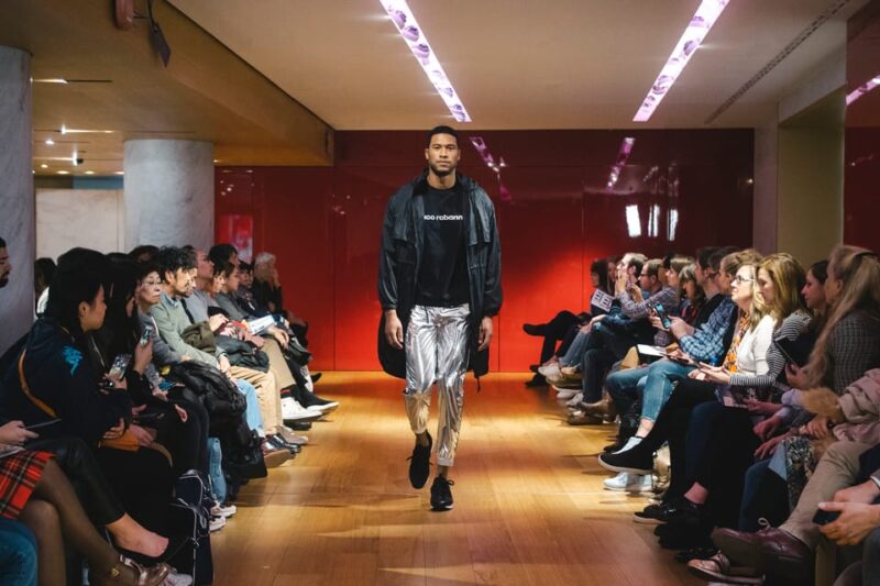 Paris: Fashion Show at Galeries Lafayette Haussmann - Venue and Location