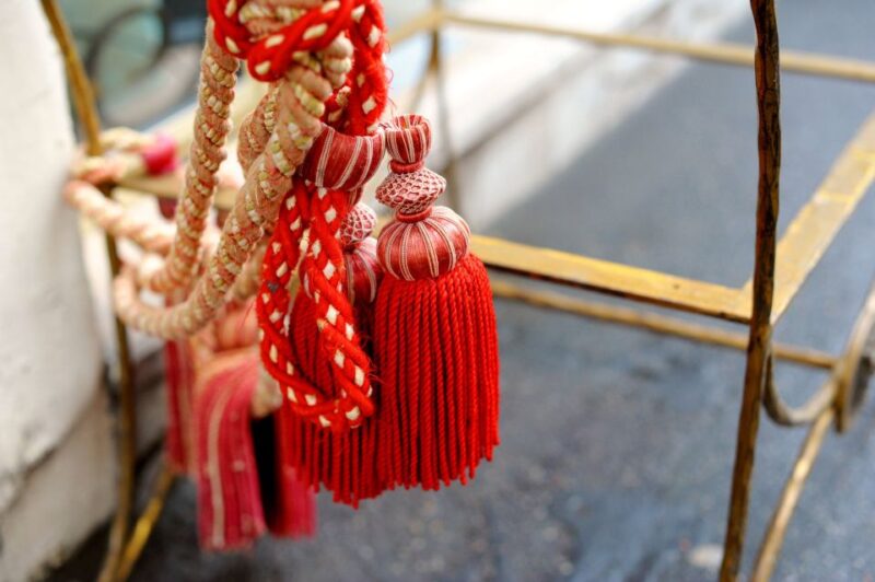 Paris: Flea Market Insiders Tour. Extra-Small Group Tour - Itinerary