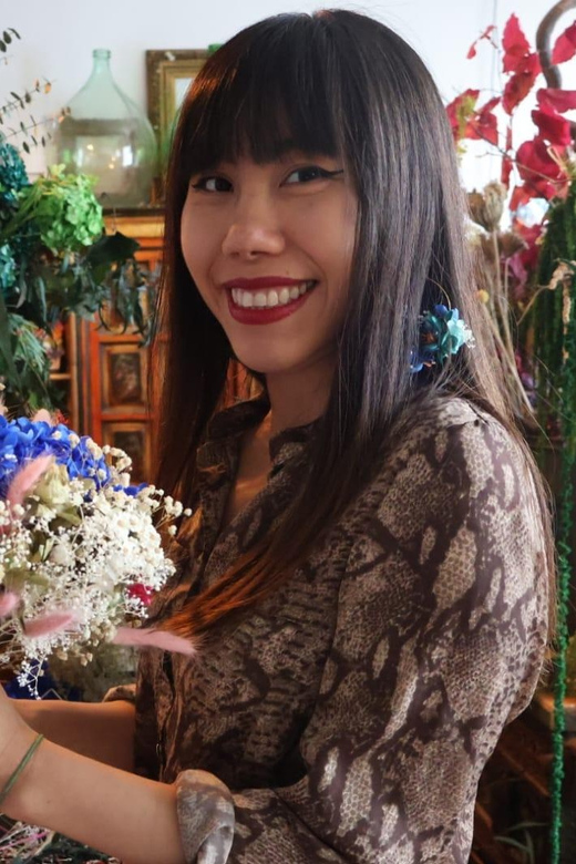 Paris: Flower Arrangement Workshop - About the Instructor