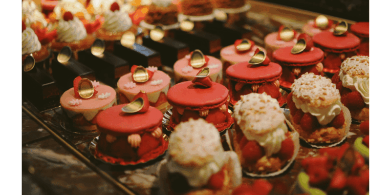 Paris: French Food Tasting Tour in Le Marais - Cultural Exploration