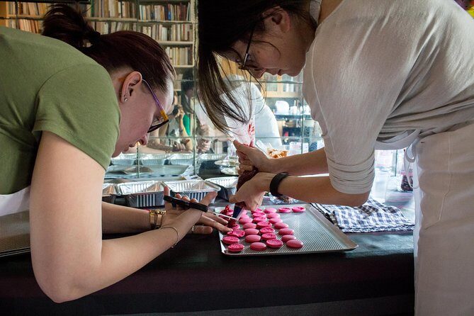 Paris French Macarons Small Group Baking Class with a Chef - What the Reviews Say