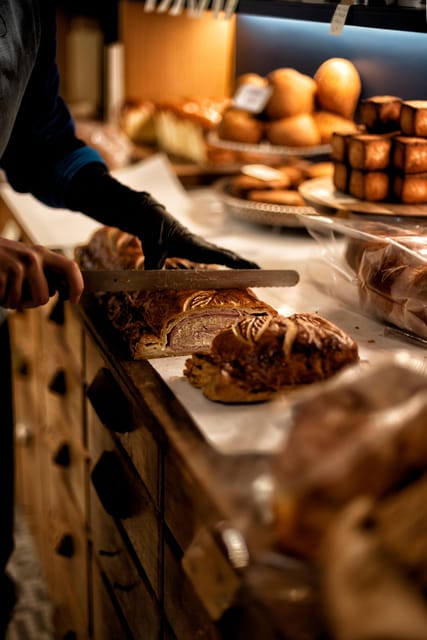 Paris: Gastronomy & Wine Tour by a Culinary School - Allergy Awareness
