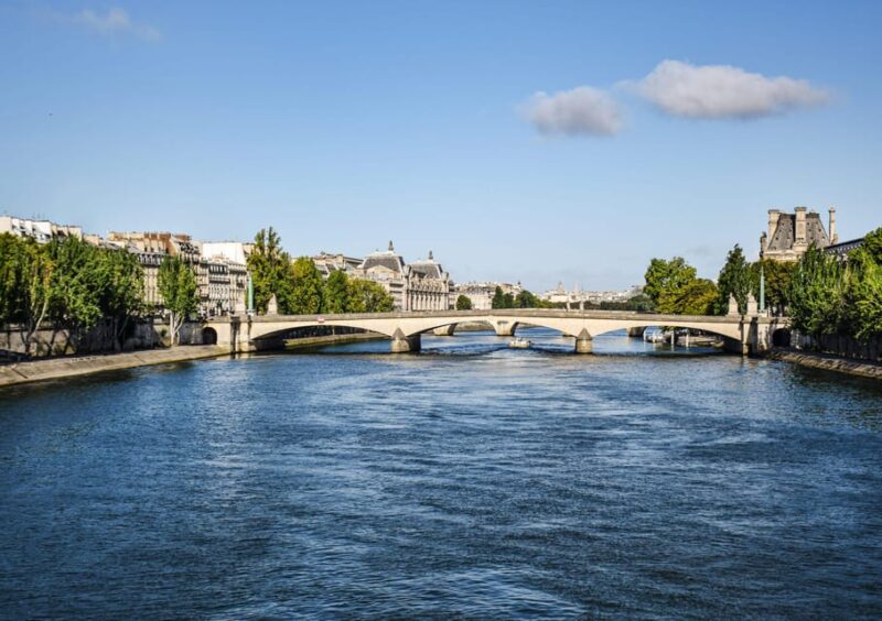 Paris - Gourmet Lunch, Cruise & Afternoon Dance - Cruise Details