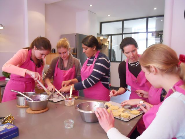Paris: Hands-On Small Group Cooking Class - Frequently Asked Questions