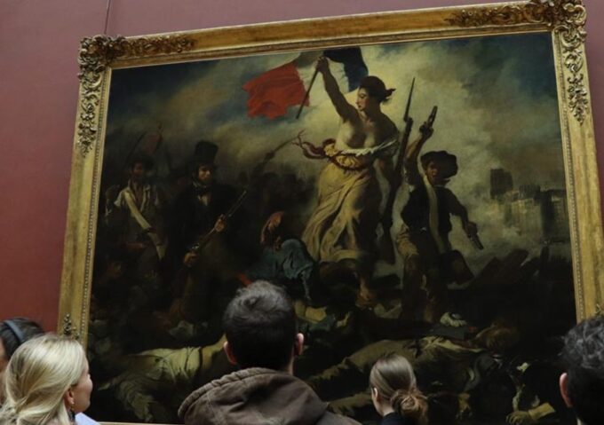 Paris: Highlights Tour With Eiffel Tower, Louvre, and Cruise - Frequently Asked Questions