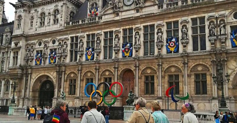 Paris: Highlights Walking Tour With an Lgbtq+ Perspective - Itinerary and Key Stops