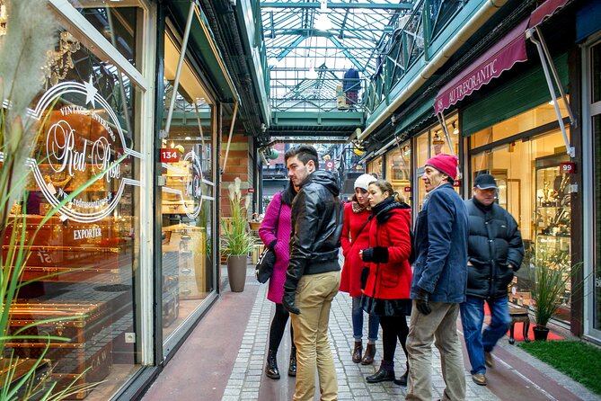 Paris Iconic Saint Ouen Flea Market Small Group Walking Tour - Traveler Reviews and Ratings