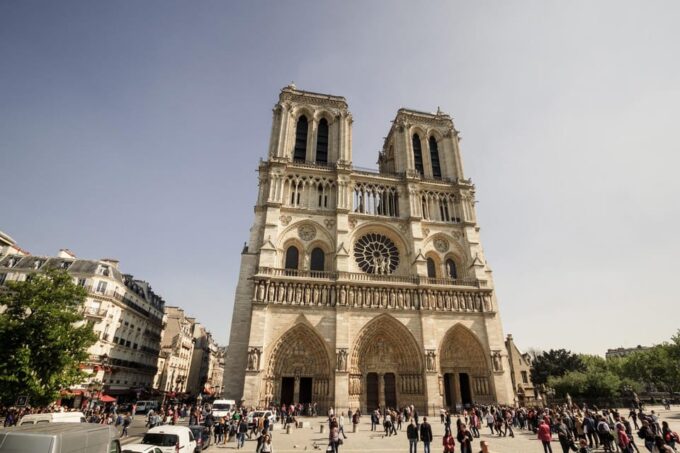 Paris: Île De La Cité Highlights Guided Tour & Seine Cruise - Booking Details
