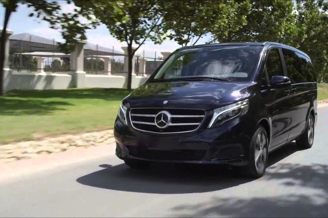 Paris Illuminations Night Tour - Key Points