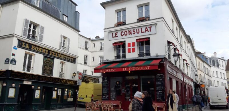 Paris in a Day! Walking Private Sightseeing Tour & Tastings! - Itinerary Highlights