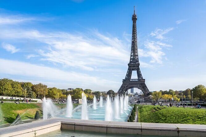 Paris Insider's Small Group Tour with Seine Sightseeing Cruise - A Close Look at the Itinerary