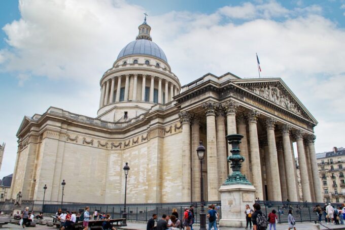 Paris Latin Quarter Walking Tour: Secrets, History & Culture - Exploring the Pantheon