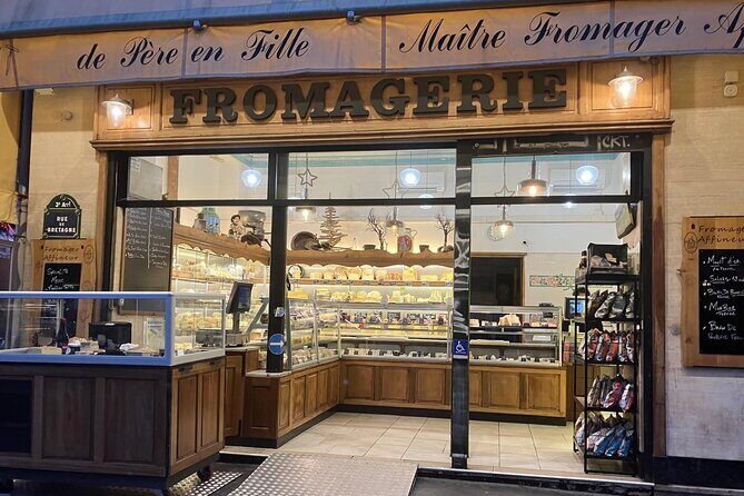 Paris: Le Marais District Guided Walking Tour with Tastings - FAQ