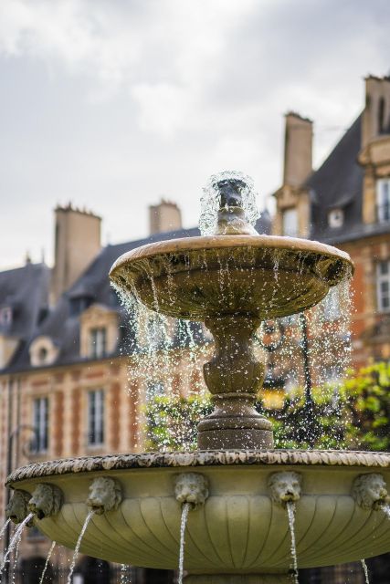 Paris: Le Marais Highlights Guided Small Group Walking Tour - Tour Logistics and Important Information