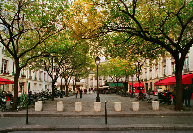 Paris: Le Marais Highlights Walking Tour in a Small Group - Key Points