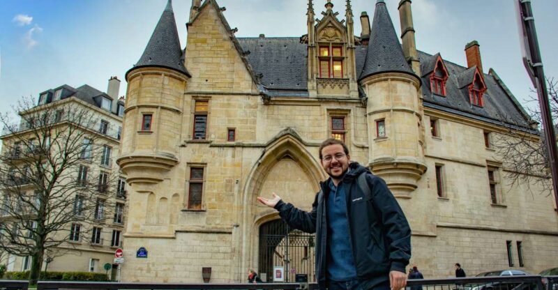 Paris Le Marais Walking Tour: Small Group Experience - Itinerary Highlights