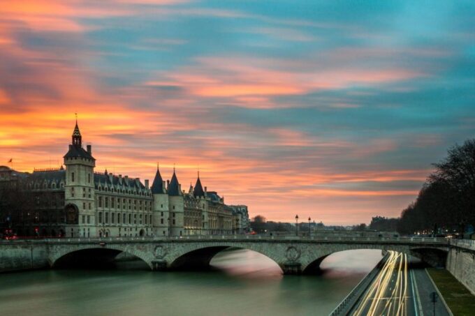 Paris: Louvre Museum Entry Ticket and Seine River Cruise - Customer Reviews and Ratings