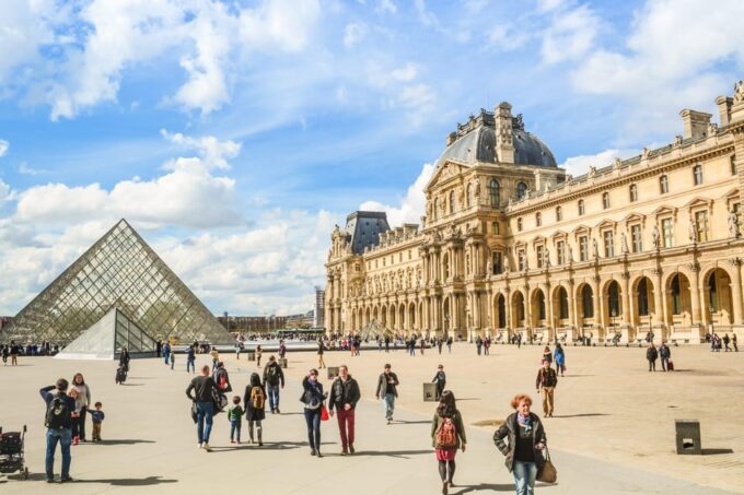 Paris: Louvre Museum Entry Ticket With Guided Tour - Reserve Now and Pay Later
