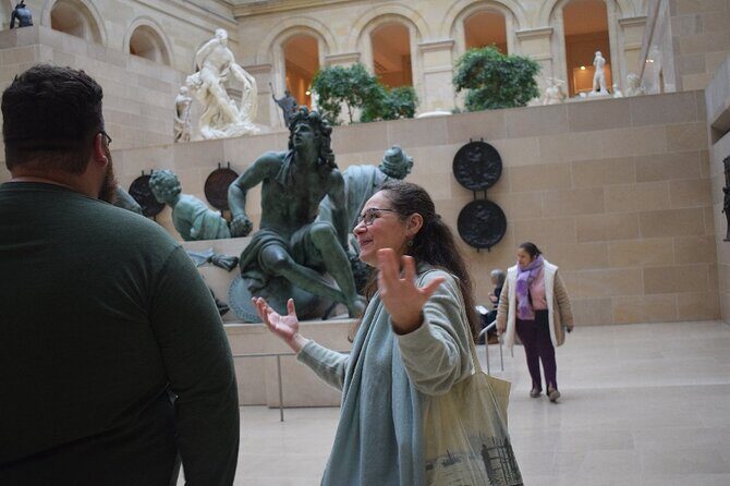 Paris : Louvre Museum Guided Tour with Pre-Booked Tickets - Frequently Asked Questions