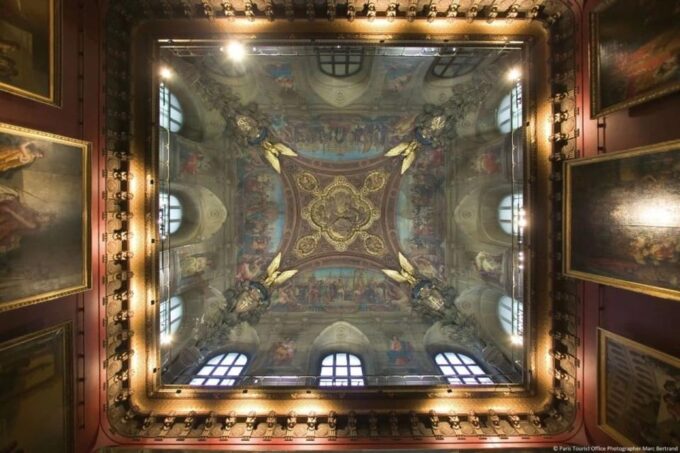 Paris: Louvre Museum Ticket With Masterpieces Audio Guide - Navigating the Louvre Museum With Ease